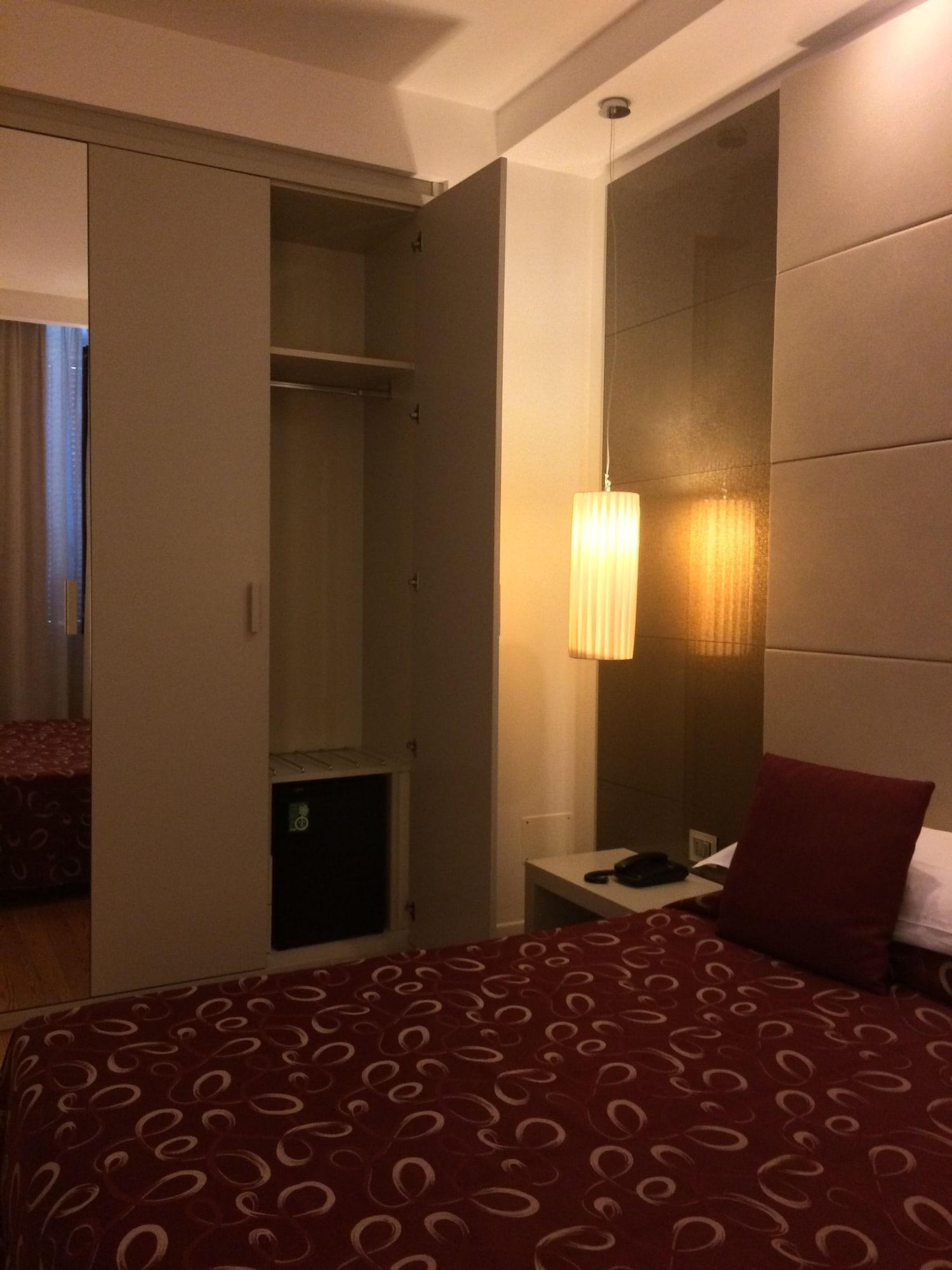 Hotel Aspromonte Мілан Екстер'єр фото